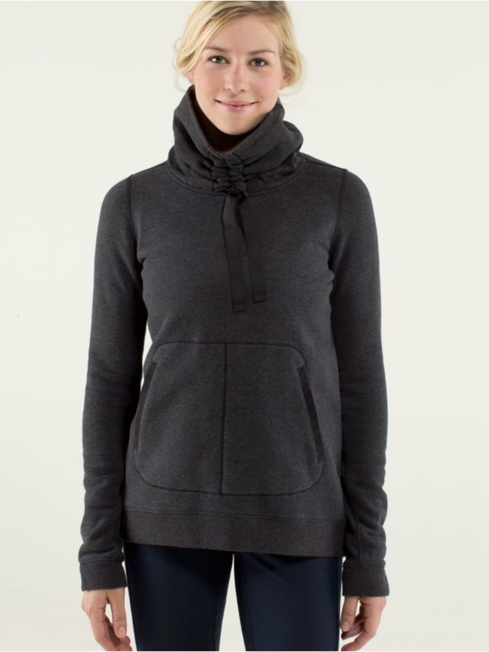 lululemon Avenue Pullover Smokey grey